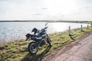 niezawodny motocykl na długie podróże